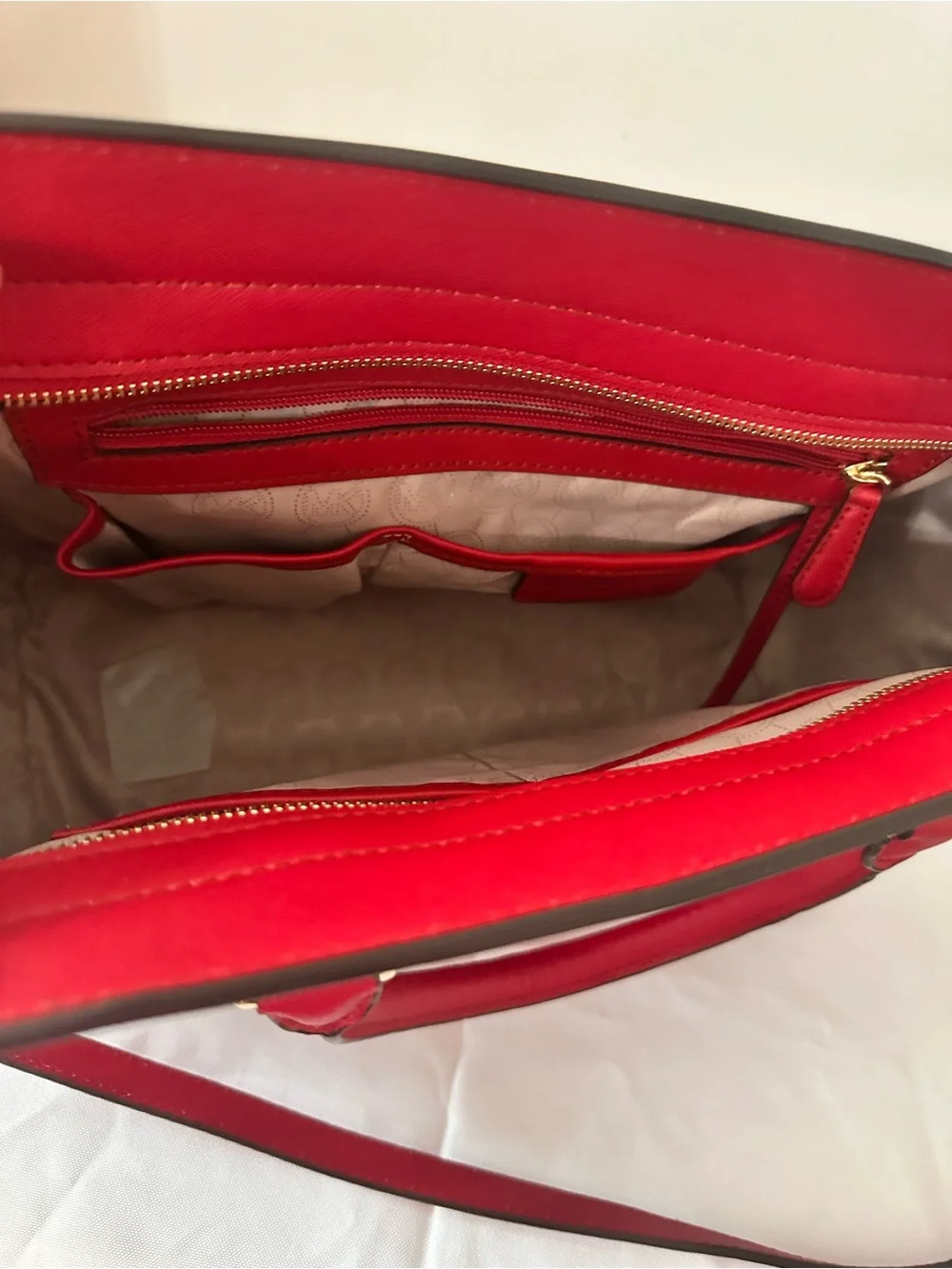 MICHAEL KORS Red Leather Satchel with Gold Tone Hardware